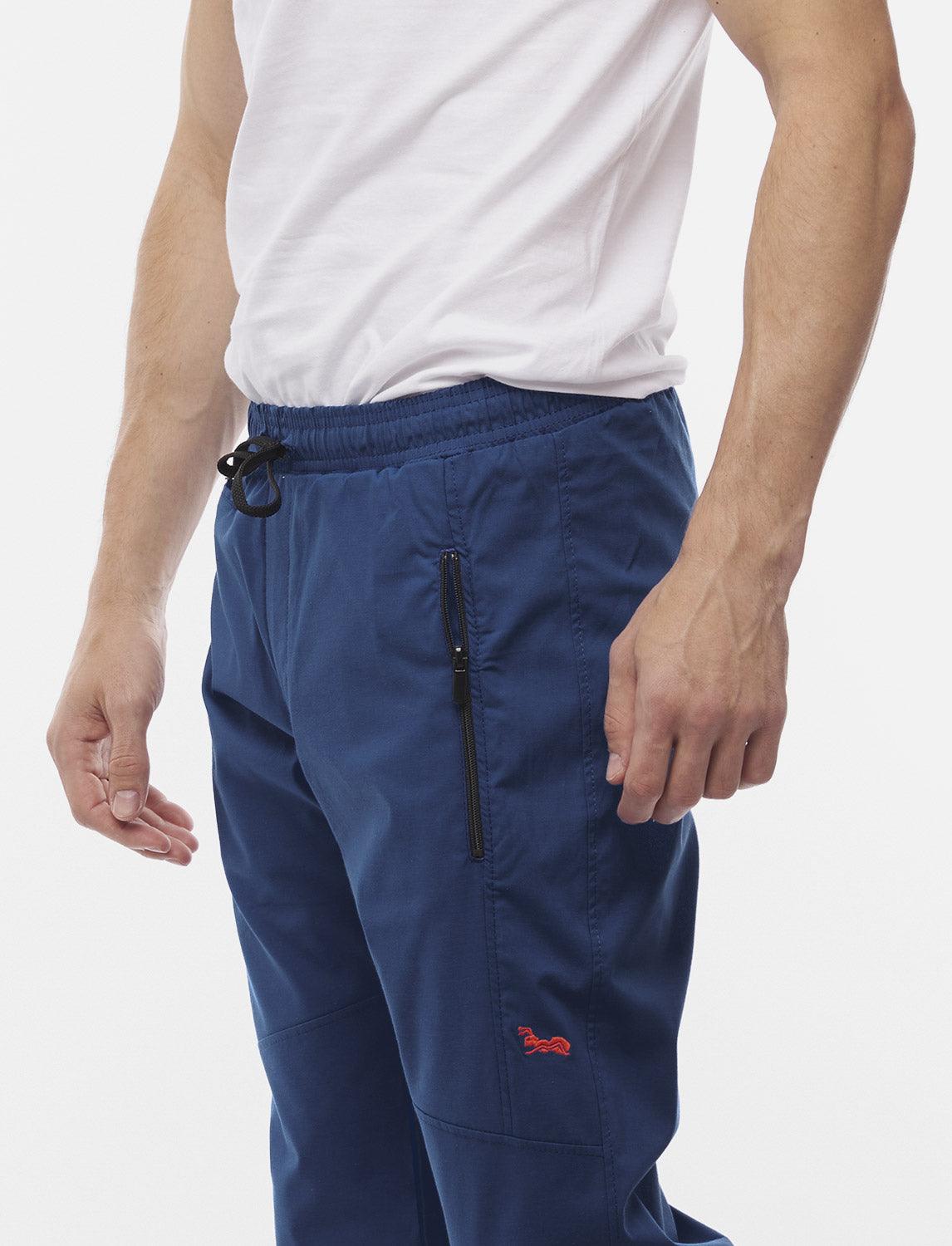 Leichte Sommer Herren Jogginghose mit Reißverschlusstasche Blau